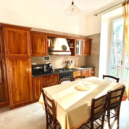 Апартаменты Modern Comfort Near Inalpi Arena